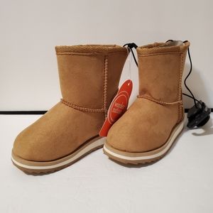 Wonder nation children's boots sizes 7 and 13 chestnut faux materials easy on